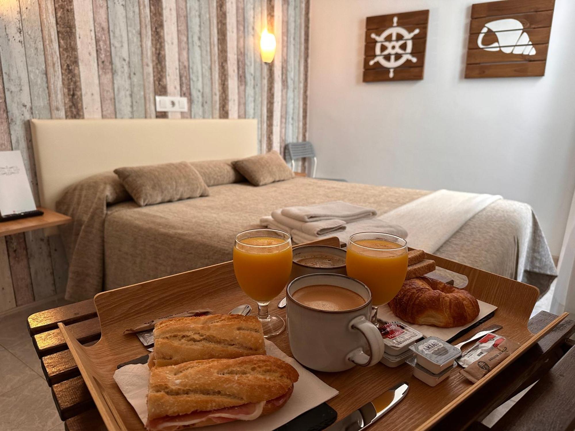 Hostal Del Mar Tossa de Mar Ngoại thất bức ảnh