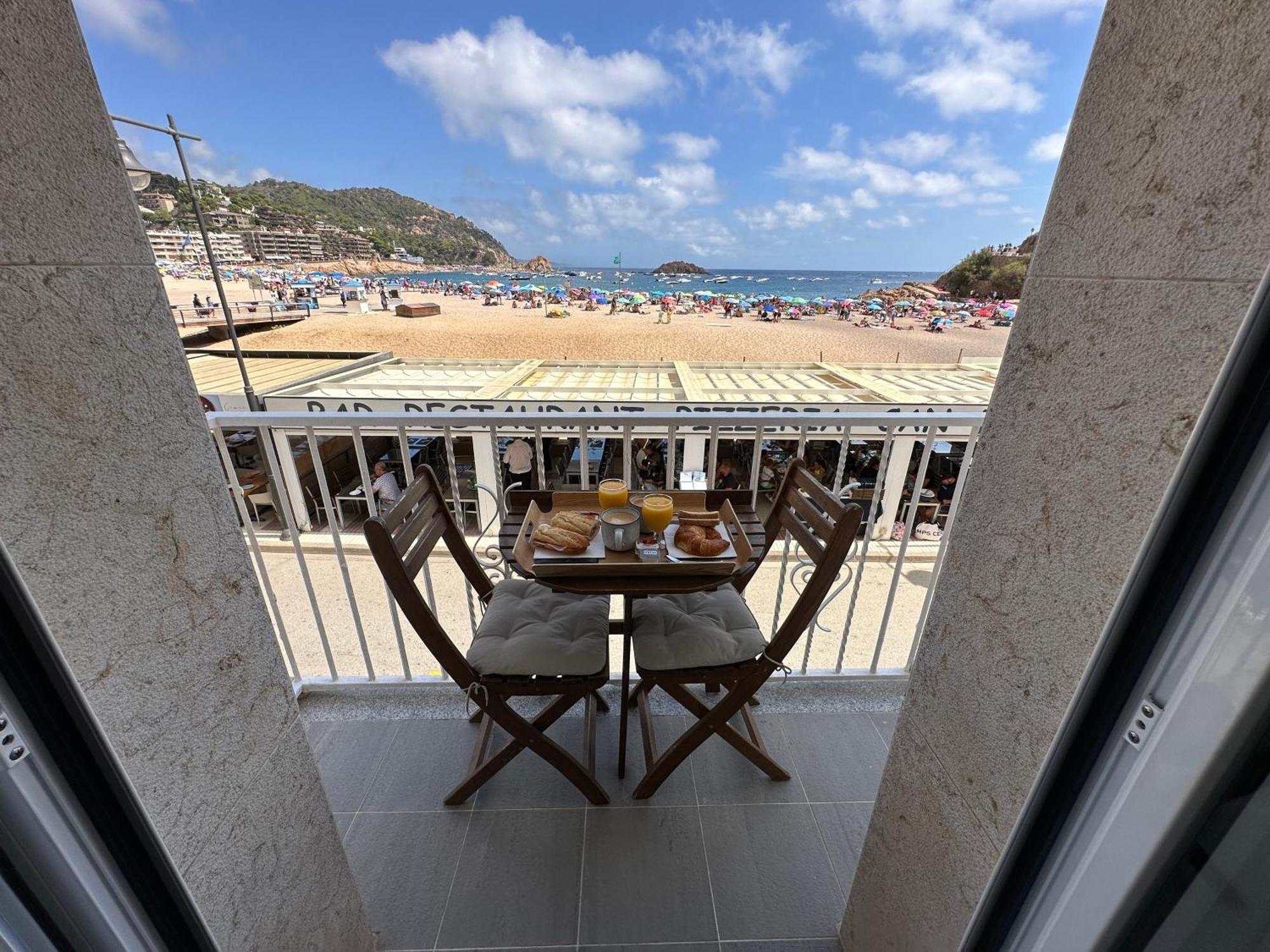 Hostal Del Mar Tossa de Mar Ngoại thất bức ảnh