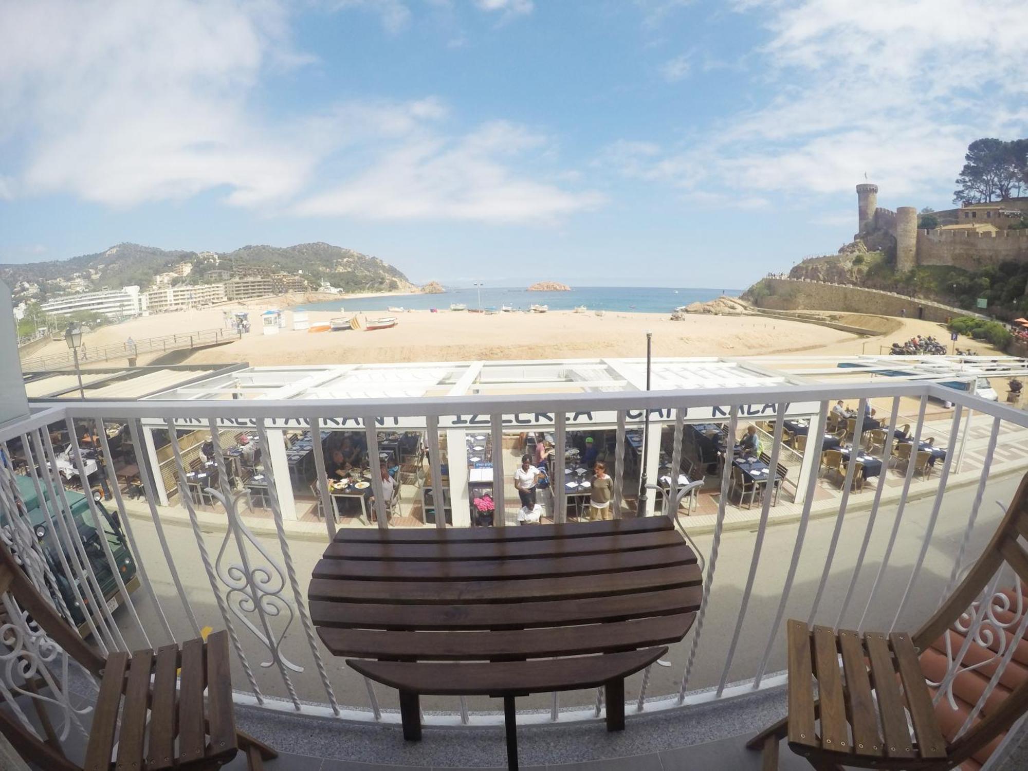 Hostal Del Mar Tossa de Mar Ngoại thất bức ảnh