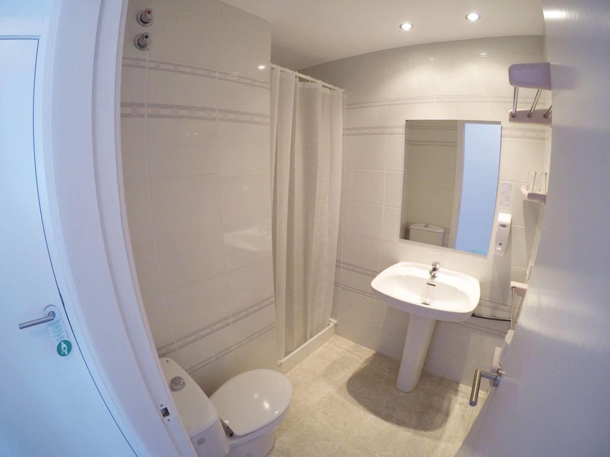 Hostal Del Mar Tossa de Mar Ngoại thất bức ảnh
